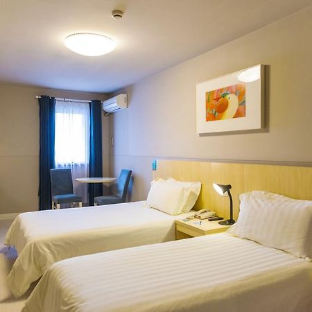 Jingjiang Inn Shanghai Minsheng Road Zewnętrze zdjęcie