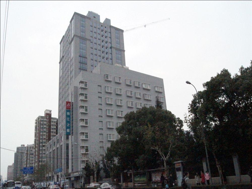 Jingjiang Inn Shanghai Minsheng Road Zewnętrze zdjęcie