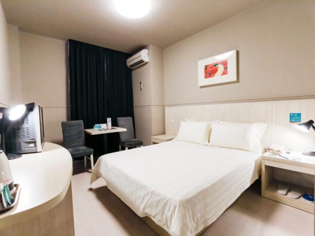 Jingjiang Inn Shanghai Minsheng Road Zewnętrze zdjęcie