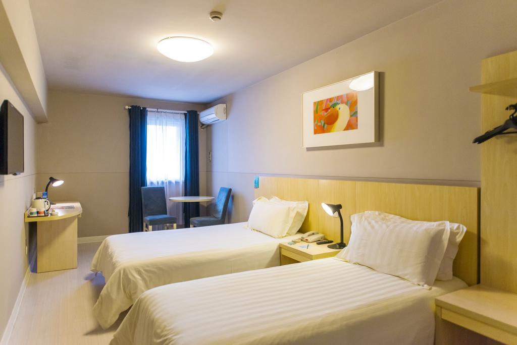 Jingjiang Inn Shanghai Minsheng Road Zewnętrze zdjęcie