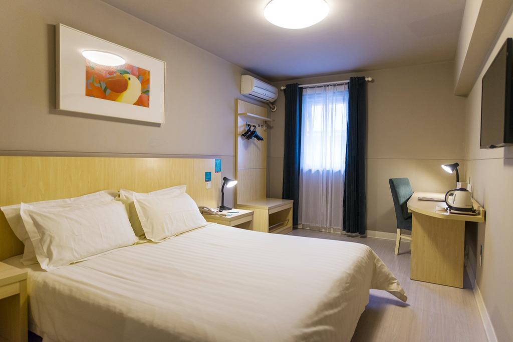 Jingjiang Inn Shanghai Minsheng Road Zewnętrze zdjęcie