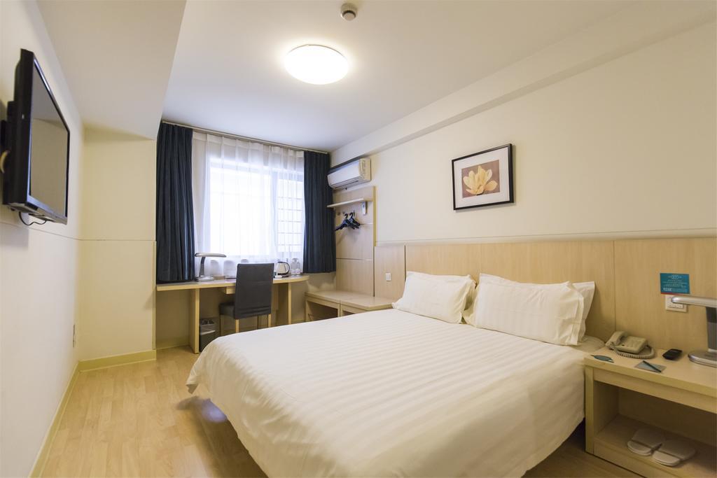 Jingjiang Inn Shanghai Minsheng Road Zewnętrze zdjęcie