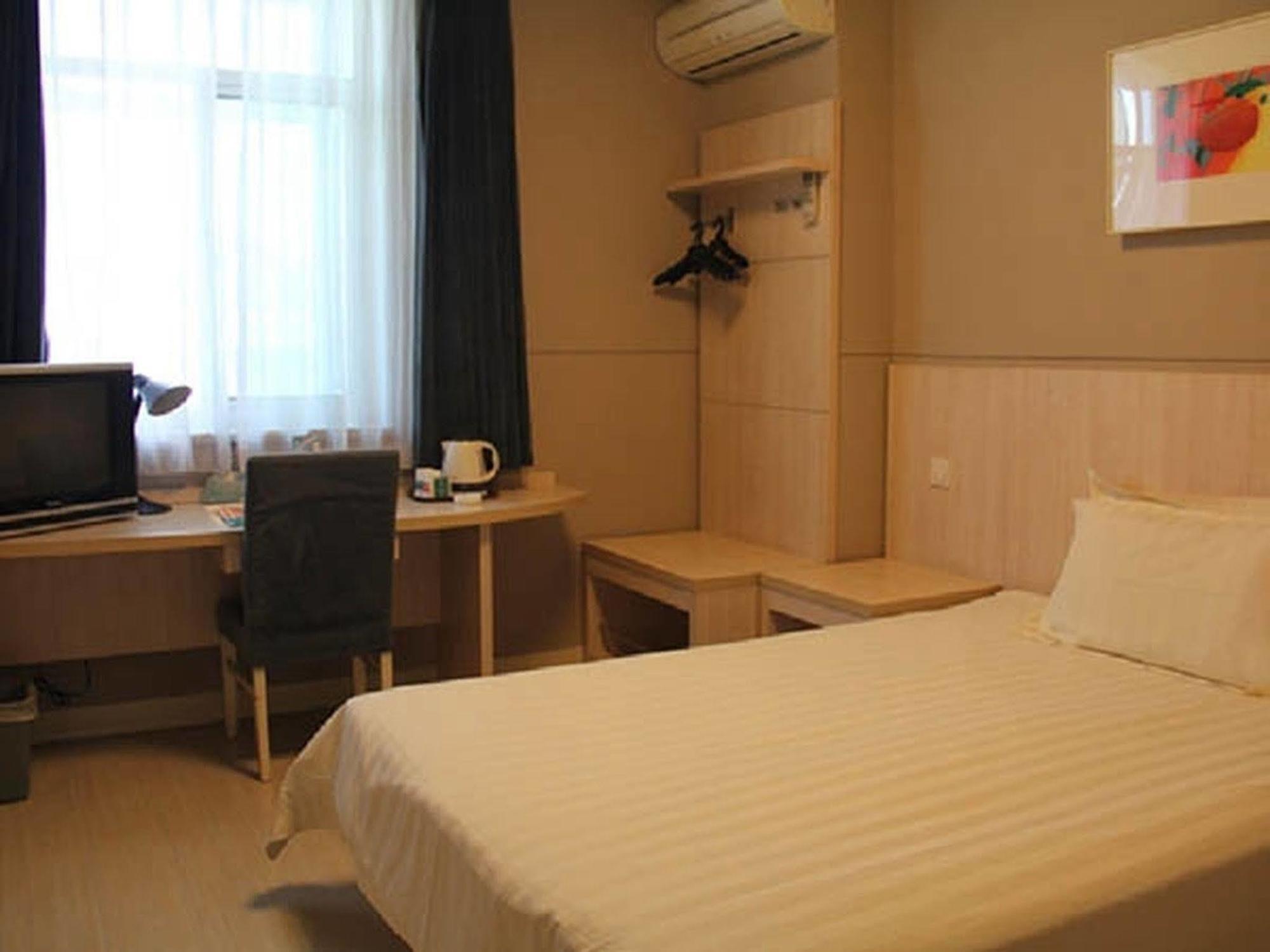 Jingjiang Inn Shanghai Minsheng Road Zewnętrze zdjęcie